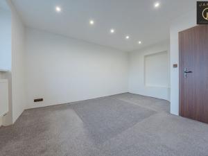 Prodej rodinného domu, Lhota, Kladenská, 170 m2
