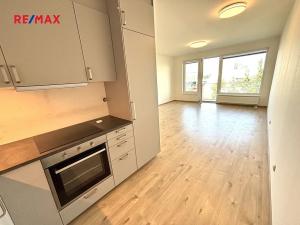 Pronájem bytu 2+kk, Praha - Dolní Počernice, Černodolská, 59 m2