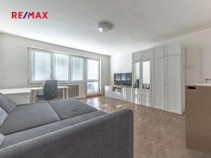 Prodej rodinného domu, Praha - Horní Počernice, Spojenců, 209 m2