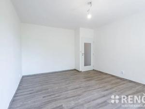 Pronájem bytu 2+1, Brno, Kárníkova, 65 m2