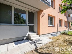 Pronájem bytu 2+1, Brno, Kárníkova, 65 m2