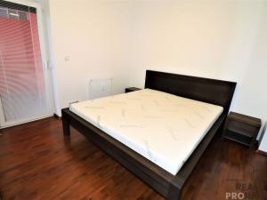 Pronájem bytu 2+kk, Brno - Slatina, Zlínská, 53 m2