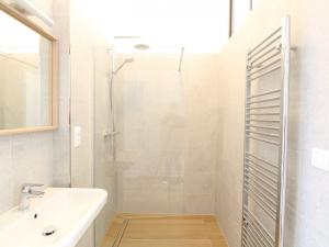 Pronájem bytu 2+kk, Praha, Krásova, 46 m2