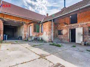 Prodej rodinného domu, Plumlov - Soběsuky, 200 m2