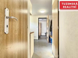 Pronájem garáže, Šternberk, Závodní, 145 m2