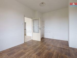 Prodej bytu 2+1, Karlovy Vary, K Linhartu, 63 m2