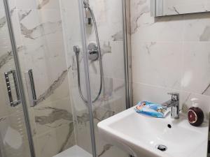 Pronájem bytu 1+kk, Praha - Nové Město, Tyršova, 24 m2