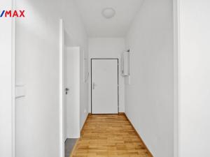 Pronájem bytu 2+1, Praha - Smíchov, Na Neklance, 55 m2