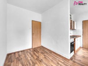 Prodej bytu 2+1, Liberk - Uhřínov, 67 m2