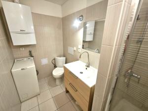 Pronájem bytu 2+1, Praha, Braunerova, 46 m2