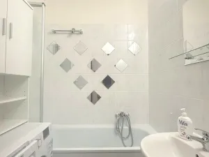 Pronájem bytu 1+1, Milovice, Topolová, 36 m2