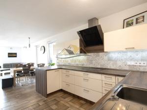 Prodej rodinného domu, Hrušovany nad Jevišovkou, 122 m2