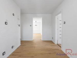 Prodej bytu 3+1, Karlovy Vary, Moskevská, 75 m2