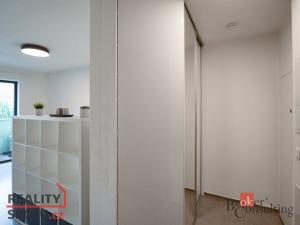 Pronájem bytu 1+kk, Zlín, Lešetín I, 37 m2