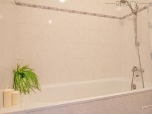 Prodej bytu 2+kk, Modletice, 62 m2