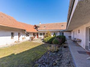 Prodej vícegeneračního domu, Nová Ves, 212 m2