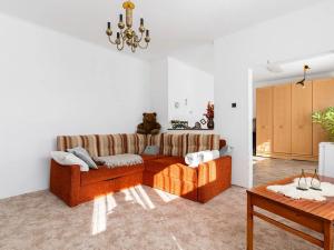 Prodej vícegeneračního domu, Nová Ves, 212 m2