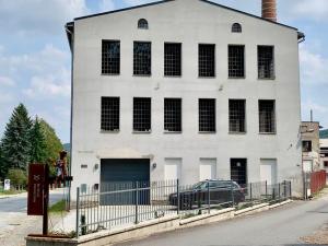 Prodej výrobních prostor, Humpolec, Nádražní, 1924 m2