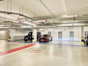 Pronájem garáže, Praha - Holešovice, Jankovcova, 20 m2