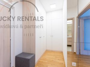 Pronájem bytu 2+kk, Praha - Modřany, Zlochova, 56 m2