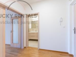 Pronájem bytu 2+kk, Praha - Modřany, Zlochova, 56 m2