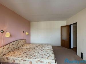 Prodej bytu 2+1, Plzeň - Lobzy, Na Dlouhých, 57 m2