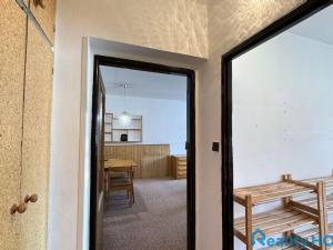 Prodej bytu 2+1, Plzeň - Lobzy, Na Dlouhých, 57 m2