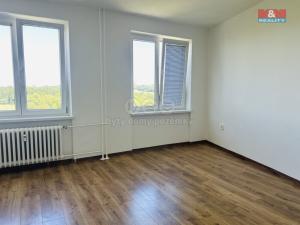 Pronájem bytu 3+1, Krnov - Pod Cvilínem, SPC H, 72 m2