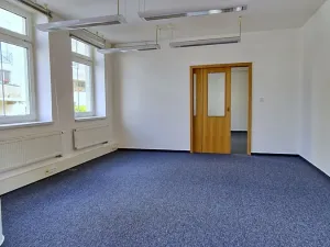 Pronájem kanceláře, Praha - Žižkov, Jeseniova, 79 m2