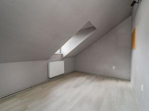 Prodej bytu 3+1, Planá, 155 m2