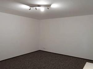 Pronájem bytu 1+kk, Hořovice, U Školky, 34 m2