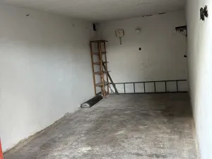 Pronájem garáže, Hradec Králové, Zahrádkářská osada Hradečan, 18 m2
