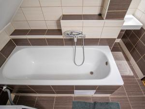 Prodej bytu 1+kk, Hartmanice, 63 m2