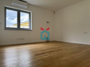 Prodej bytu 3+kk, Praha - Lochkov, K Lahovské, 127 m2