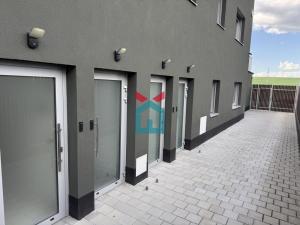 Prodej bytu 3+kk, Praha - Lochkov, K Lahovské, 90 m2