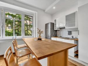 Prodej bytu 2+kk, Praha - Vršovice, Vršovická, 60 m2