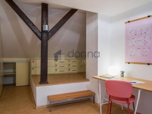 Pronájem bytu 6+kk a větší, Praha, Strojnická, 160 m2