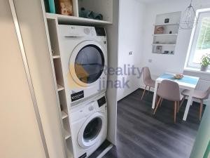 Pronájem bytu 1+1, Brno - Řečkovice, Sibiřská, 29 m2
