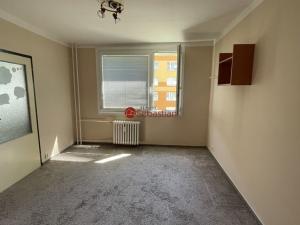 Pronájem bytu 1+1, Ústí nad Labem - Severní Terasa, Kmochova, 34 m2