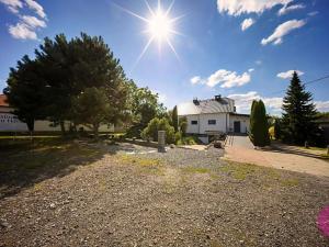 Pronájem bytu 3+kk, Dolany, 130 m2