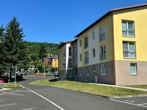 Pronájem bytu 1+kk, Děčín, Na Slatinách, 35 m2