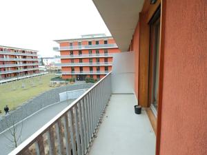 Pronájem bytu 1+kk, Praha - Modřany, Vrátnická, 36 m2