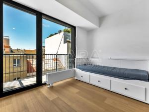 Pronájem bytu 1+kk, Praha - Holešovice, Tusarova, 28 m2