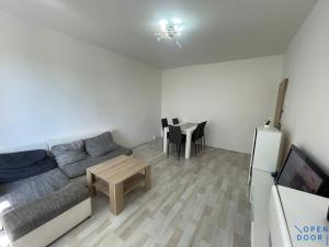 Prodej bytu 2+1, Sokolov, Sokolovská, 52 m2