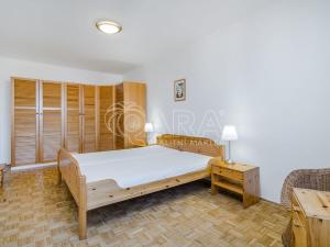 Pronájem bytu 4+kk, Praha, Kateřinská, 120 m2