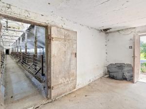 Prodej zemědělského objektu, Častrov, 410 m2