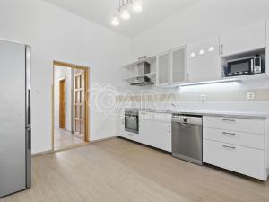 Pronájem bytu 4+kk, Praha, Kateřinská, 120 m2