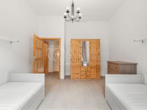 Pronájem bytu 4+kk, Praha, Kateřinská, 120 m2