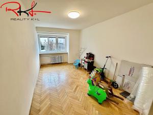 Pronájem bytu 2+1, Praha, Podbabská, 60 m2