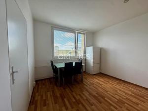 Pronájem bytu 1+1, Chomutov, akademika Heyrovského, 36 m2
